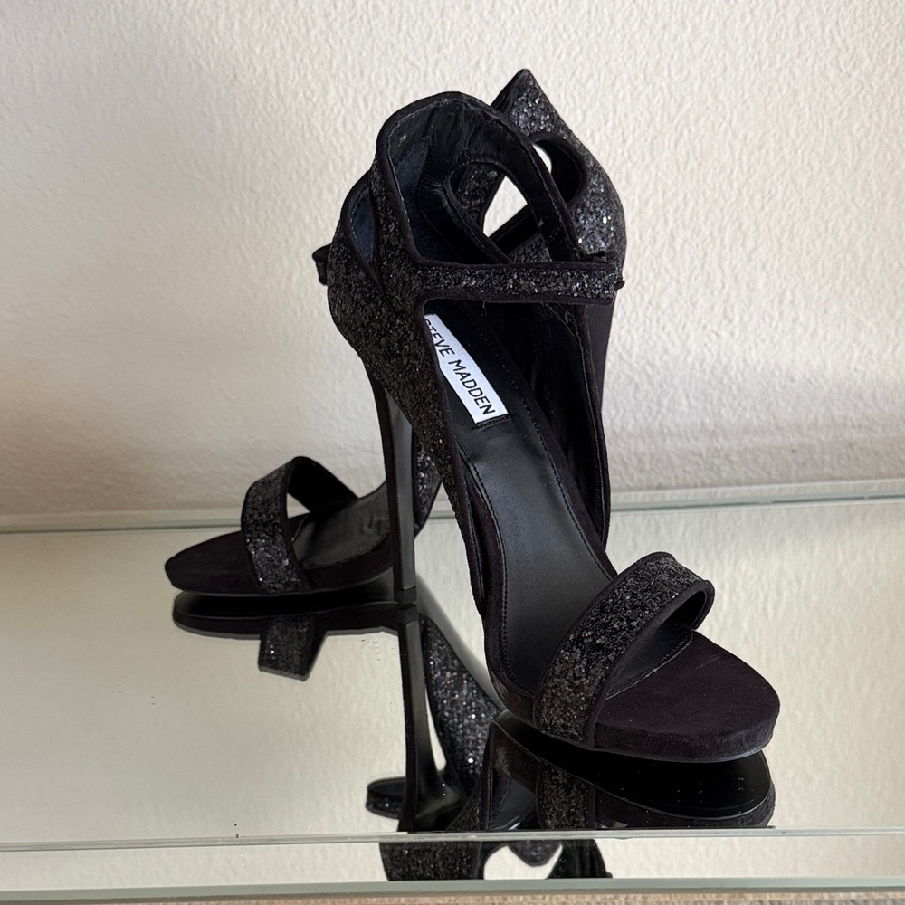STEVE MADDEN Heels 8 Black Glitter Heels Black Tie & Wedding Heels NEW